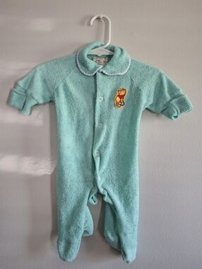 Vintage Disney Winnie the Pooh/ Sears newborn Terry Cloth sleeper